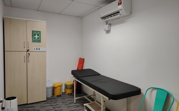 QES Social | Medic Room